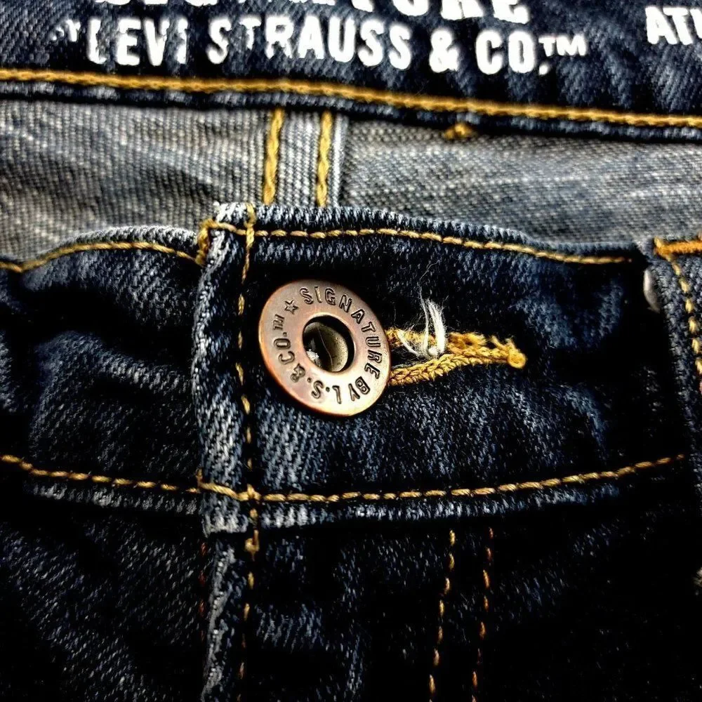 Levi's Signature Athletic Denim‎ Cotton Denim Low Rise Whiskers Blue Jeans 30/29